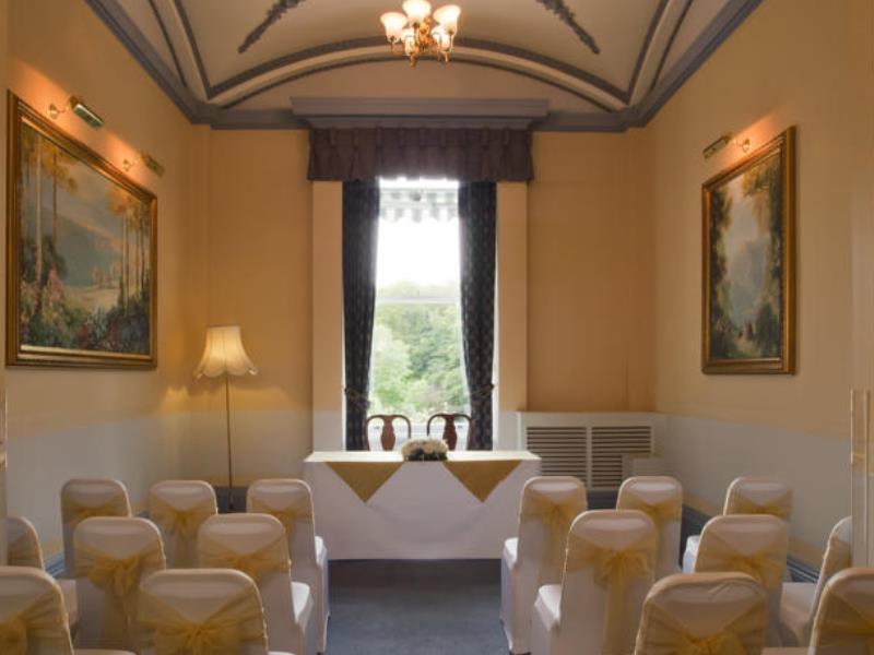 The Palace Hotel Торки Екстериор снимка